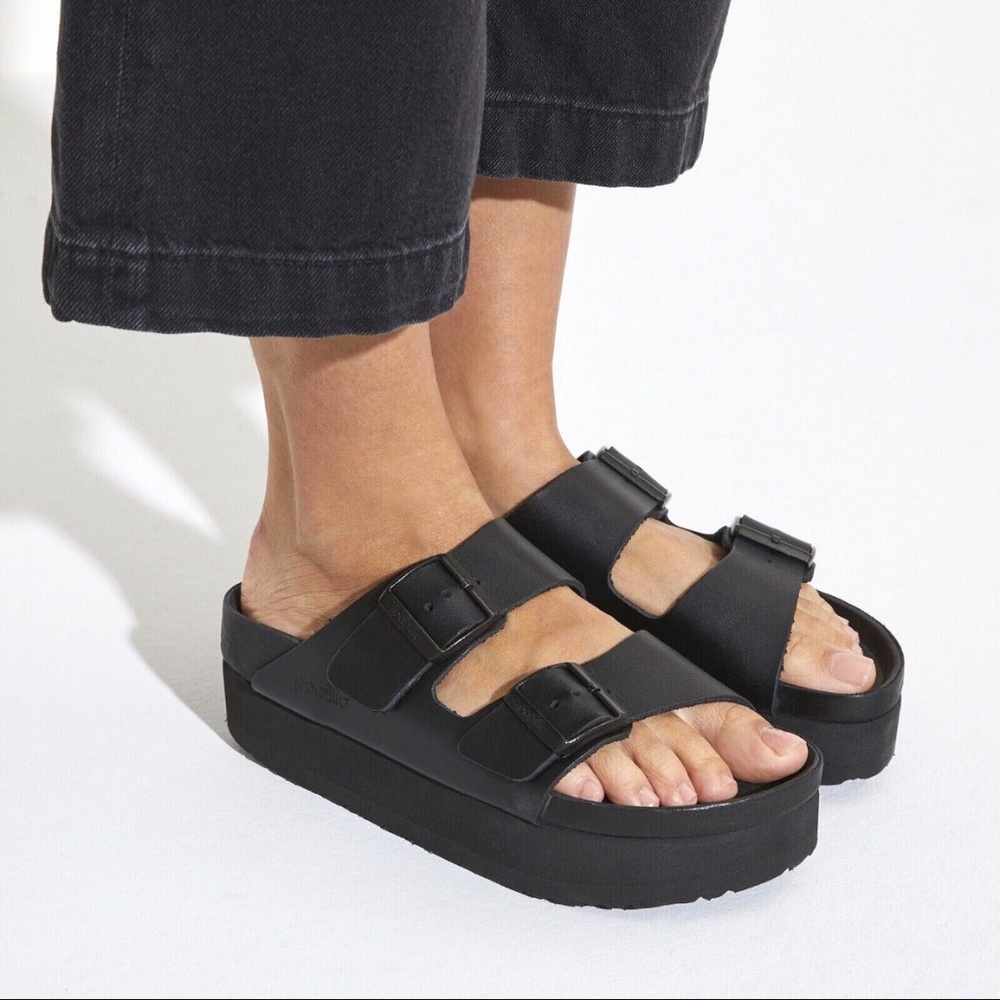 Black Arizona Flex Platform Birkenstock Papillio